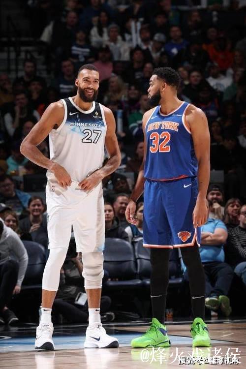 唐斯32+20尼克斯大胜森林狼 开拓者险胜掘金